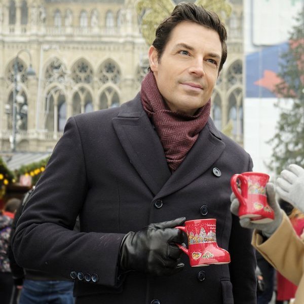 Christmas in Vienna Mark Olsen Black Coat